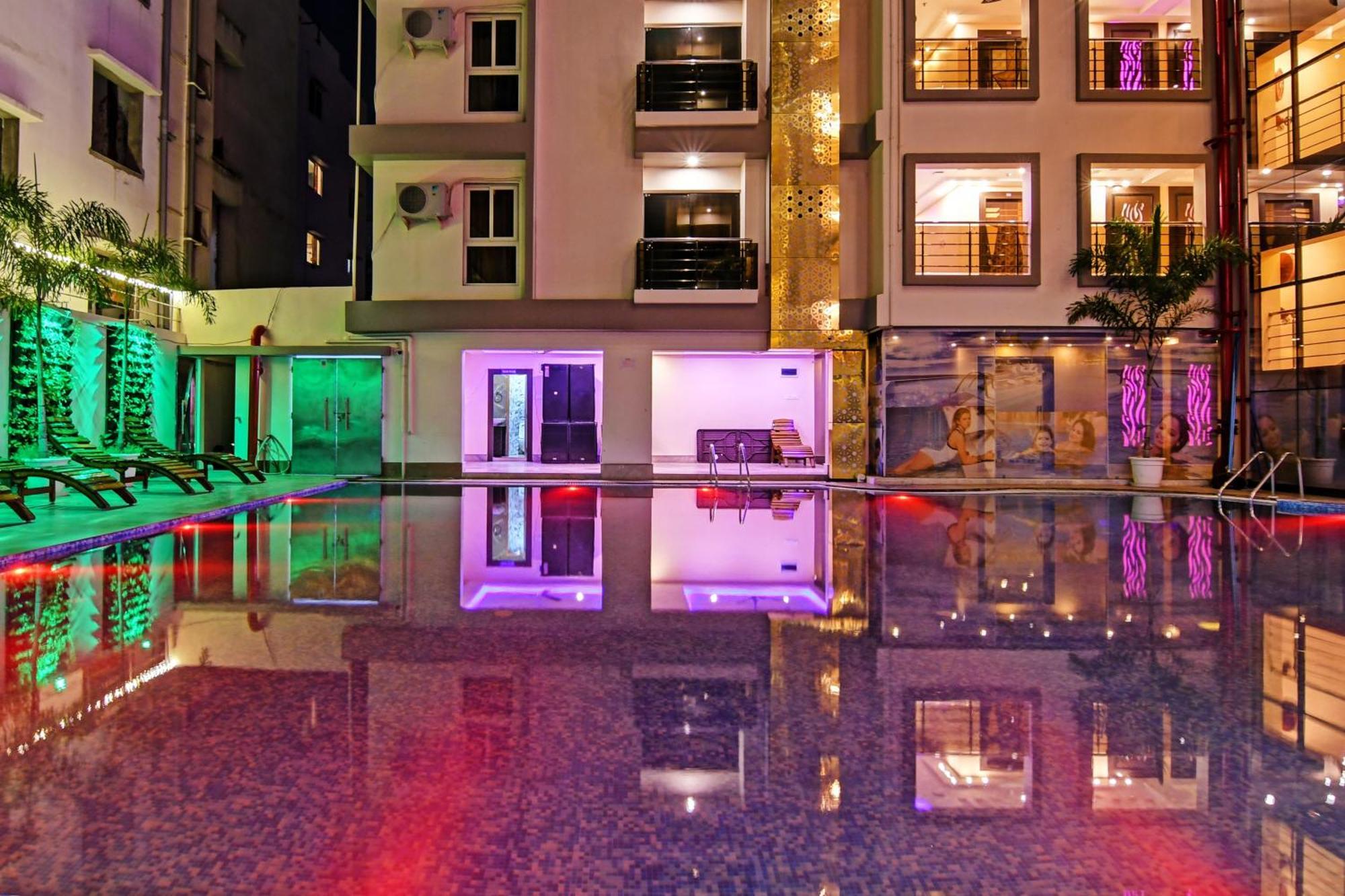 Отель Townhouse The Grand Touch & The Royal Touch Дигха Экстерьер фото